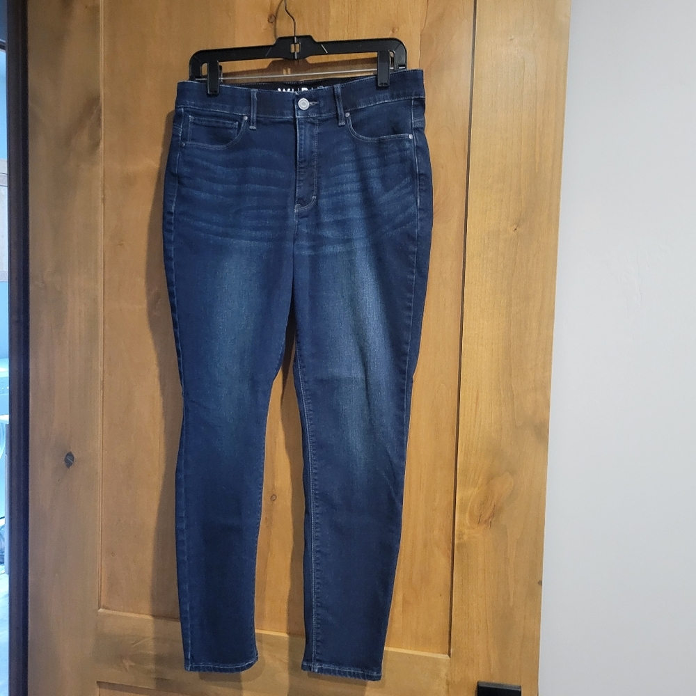 WHBM Skinny Jeans